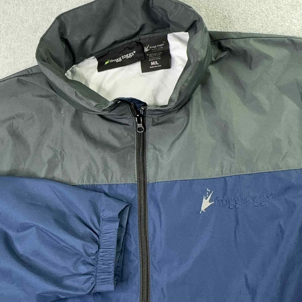Frogg Toggs Lightweight Hooded Jacket Waterproof Men's Size M/L Full Zip Pack